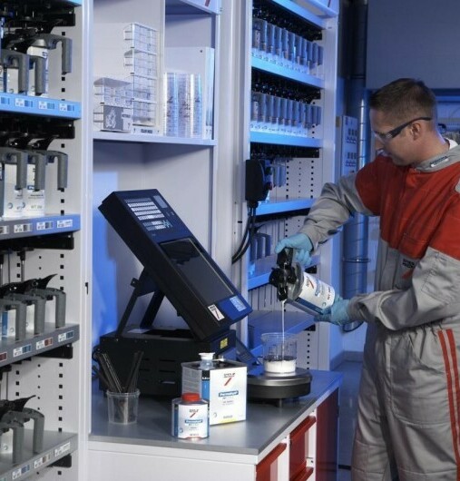 Готовая краска в банке нужного объема